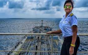 मर्चंट नेव्ही