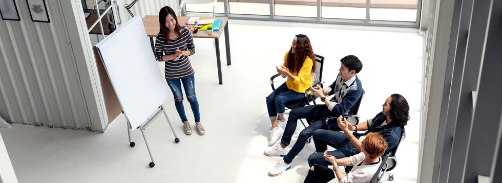 सूपर स्मार्ट करिअरची संधी!